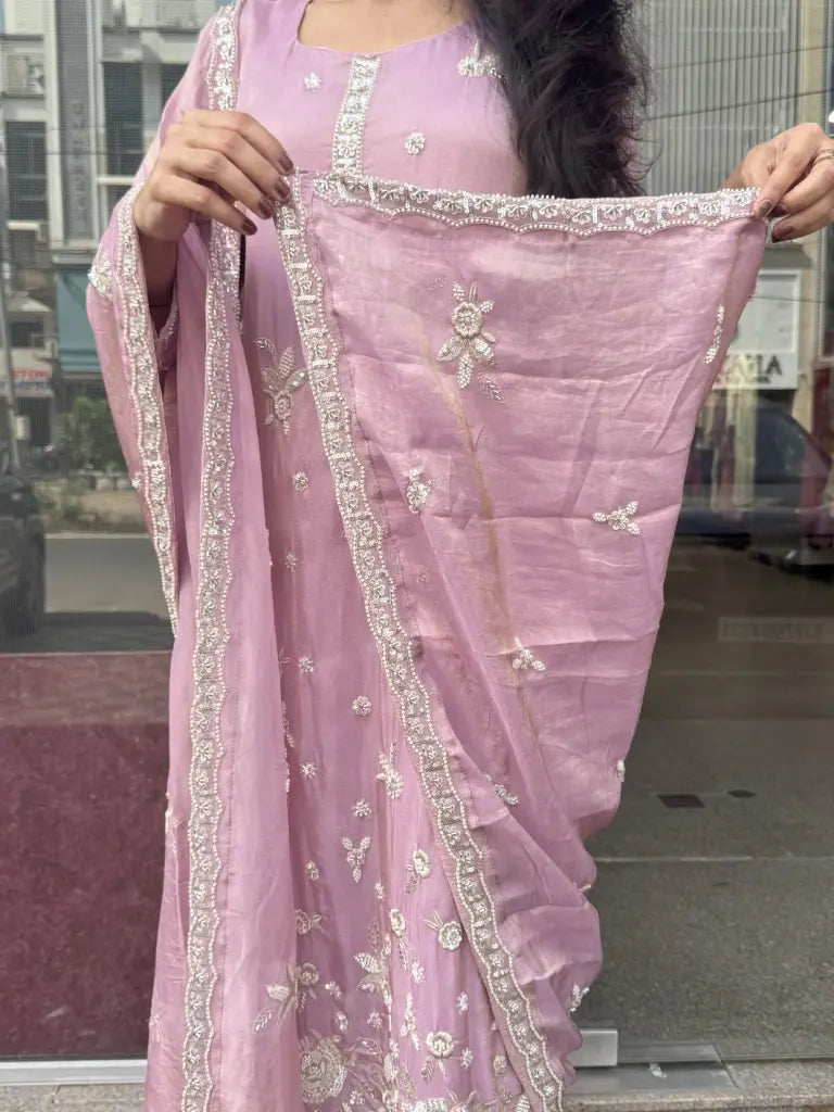 Soft kurta set styling detail — Soft Kurta Set