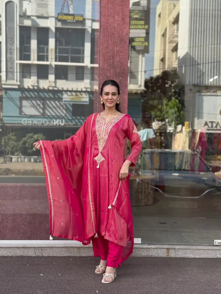 Rani Pink Tissue Kurta Set for Women | Ethonique