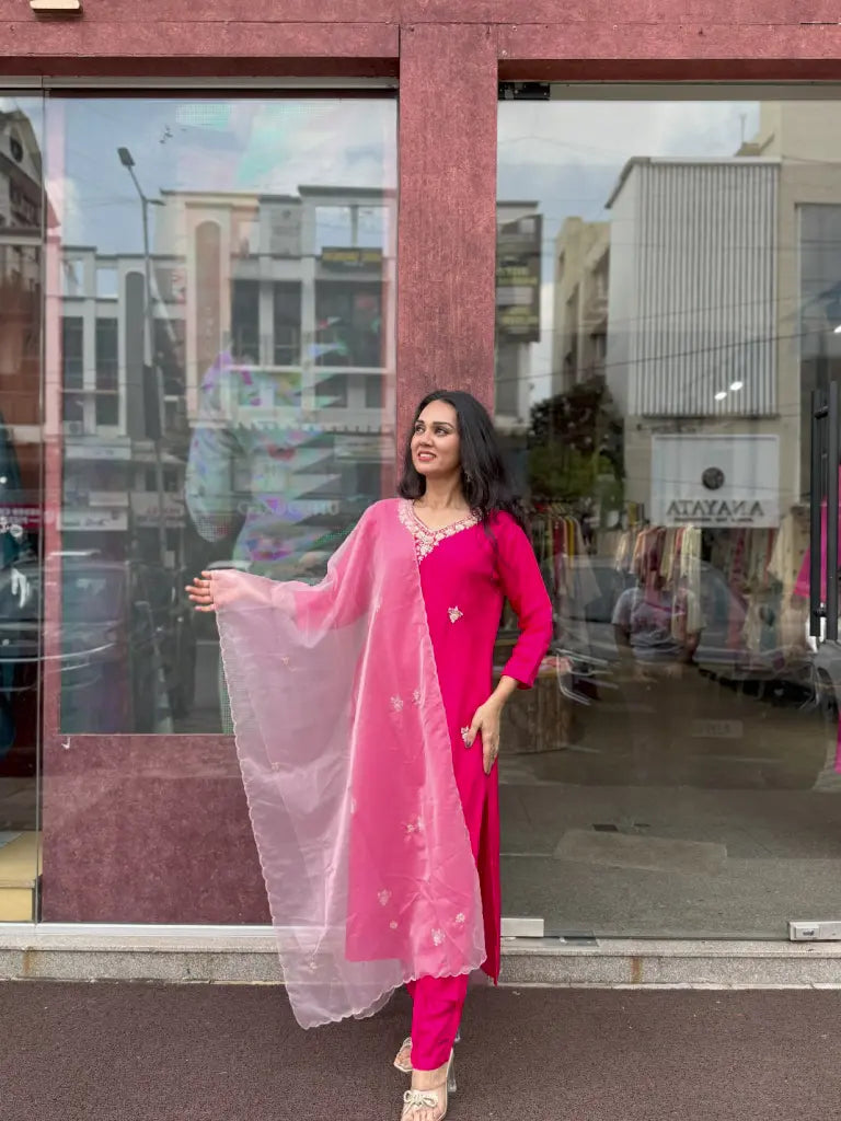 Pink Russian Silk Kurta Set for Women | Ethonique