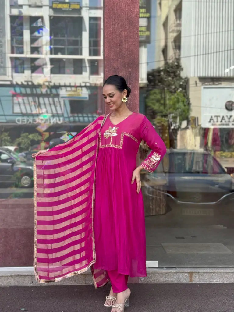 Rani Mul Chanderi Kurta Set for Women | Ethonique