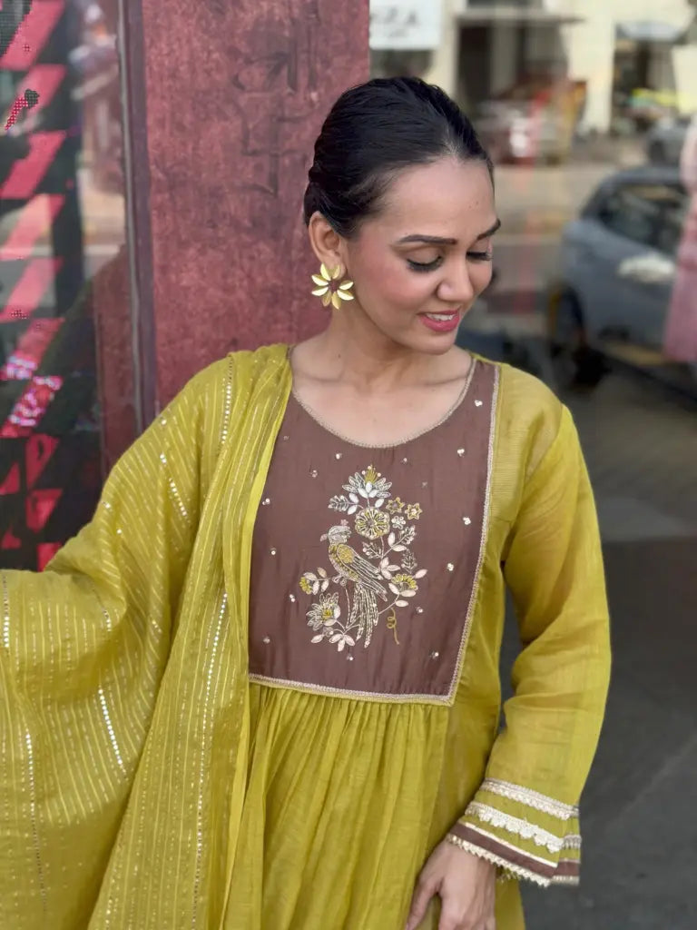 Complete ethnic look in yellow kurta set — Yellow Kurta Set