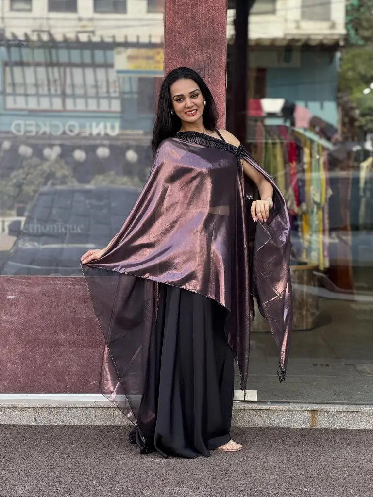 Fabric and fall detail in violet kaftan set — Violet Kaftan Set