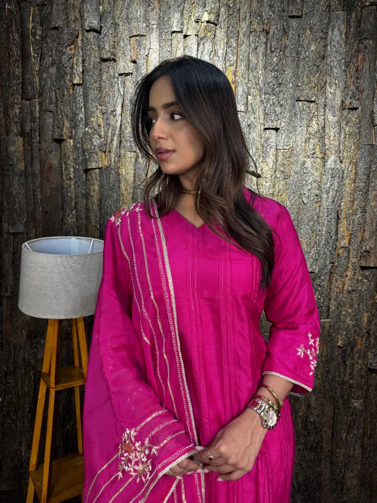 Complete ethnic look in hot pink kurta set — Hot Pink Kurta Set