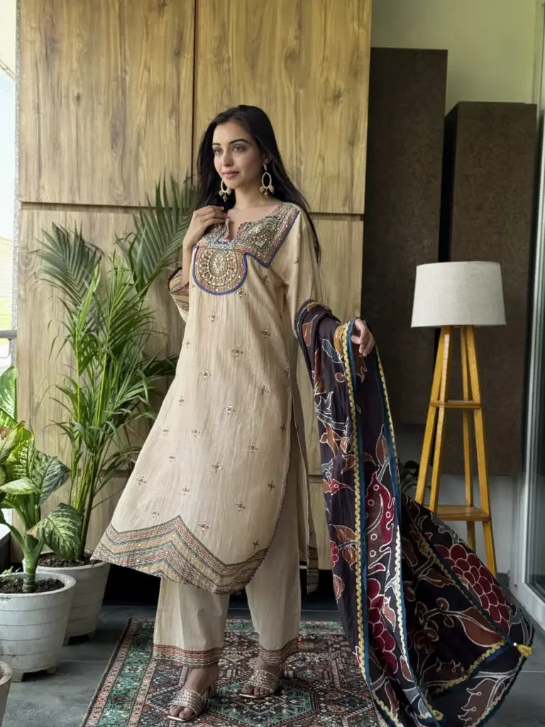 Full outfit view — Cream Muslin Kurta Set