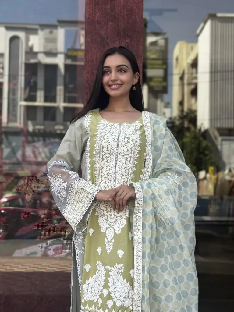 Detail view — Green Cotton Kurta Set