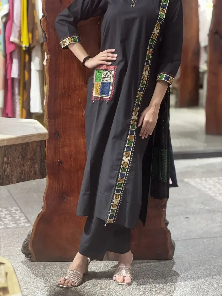 Back view — Black Cotton Kurta Set