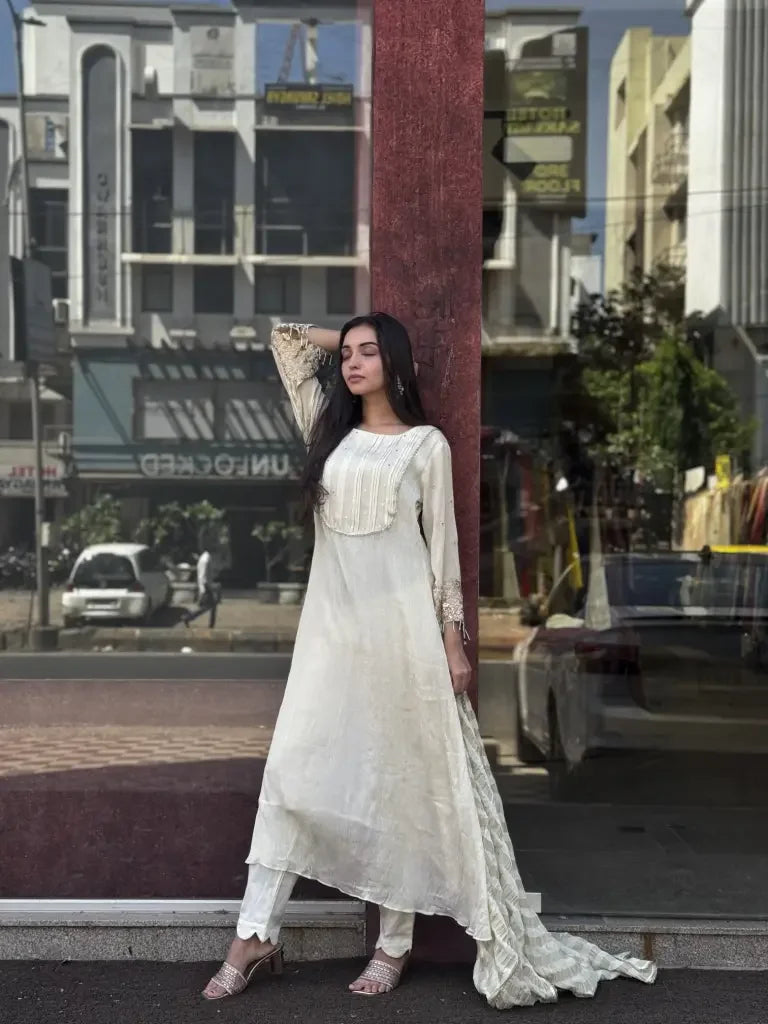 Close-up view — White Mul Chanderi Kurta Set