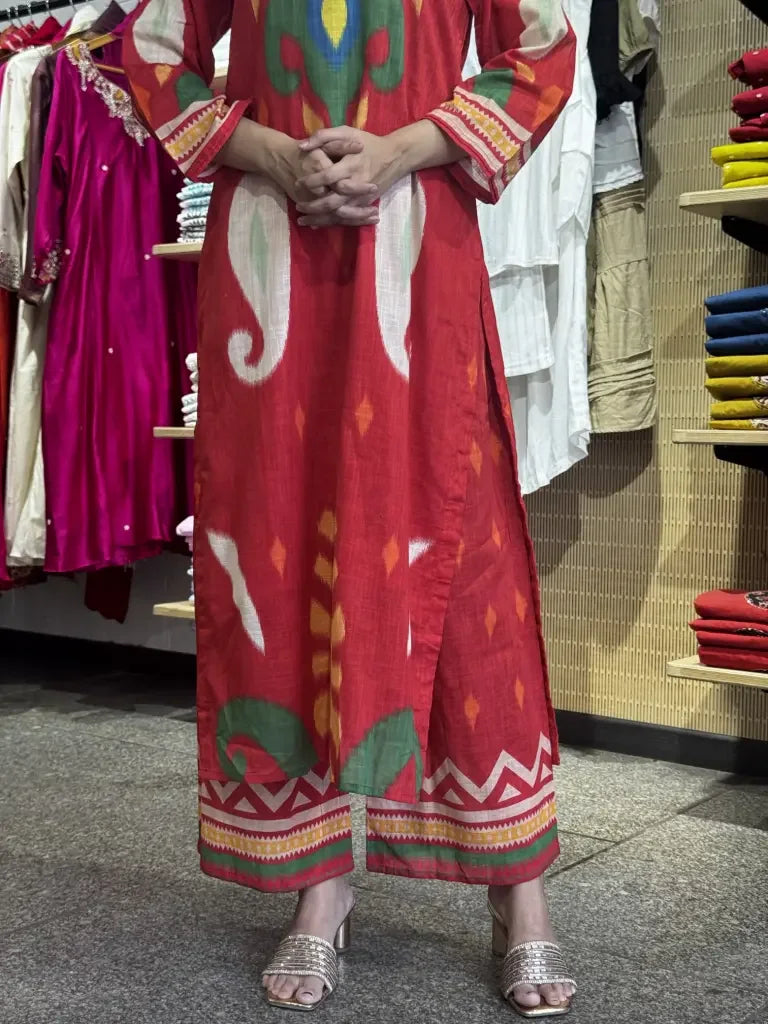 Detail view — Red Cotton Kurta Set