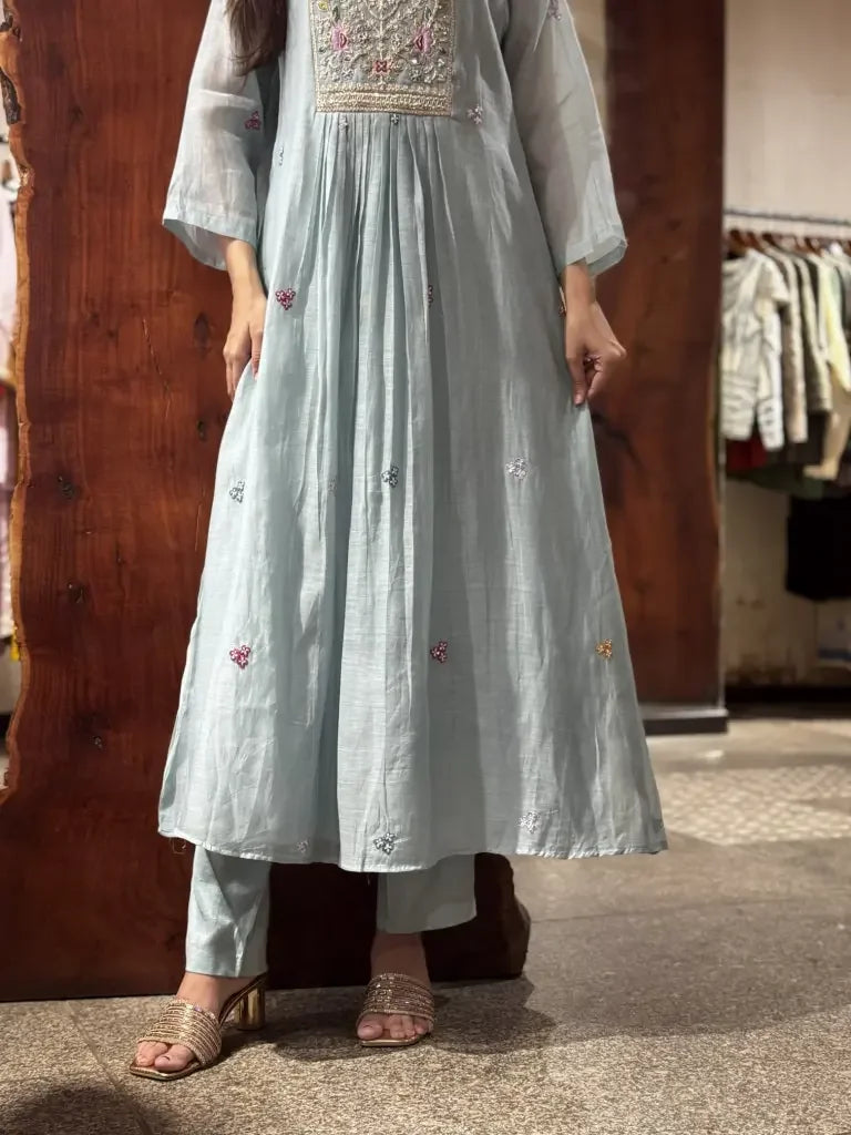 Side view — Sky Blue Mul Chanderi Kurta Set