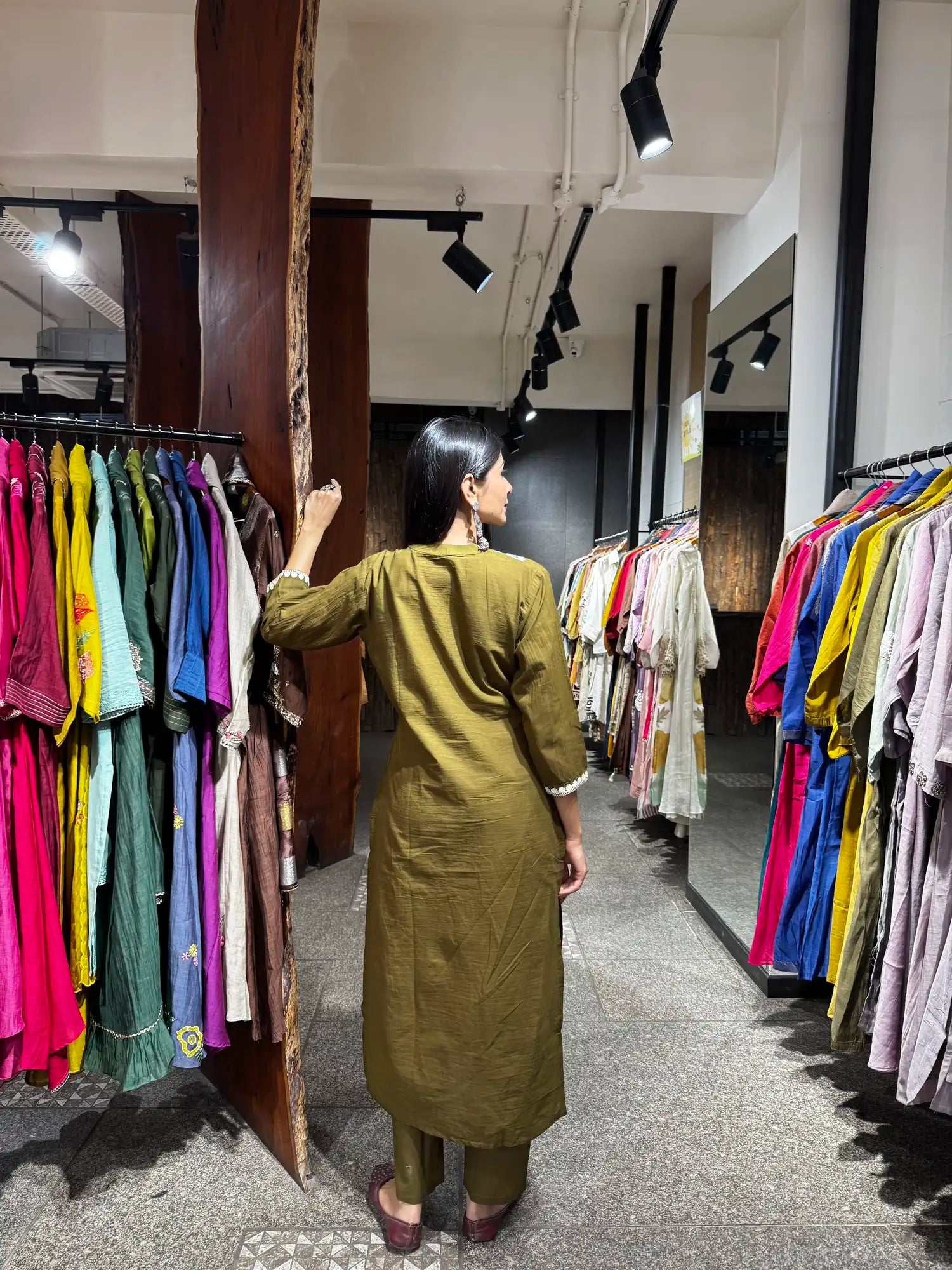 Side view — Mehendi Mul Cotton Kurta Set