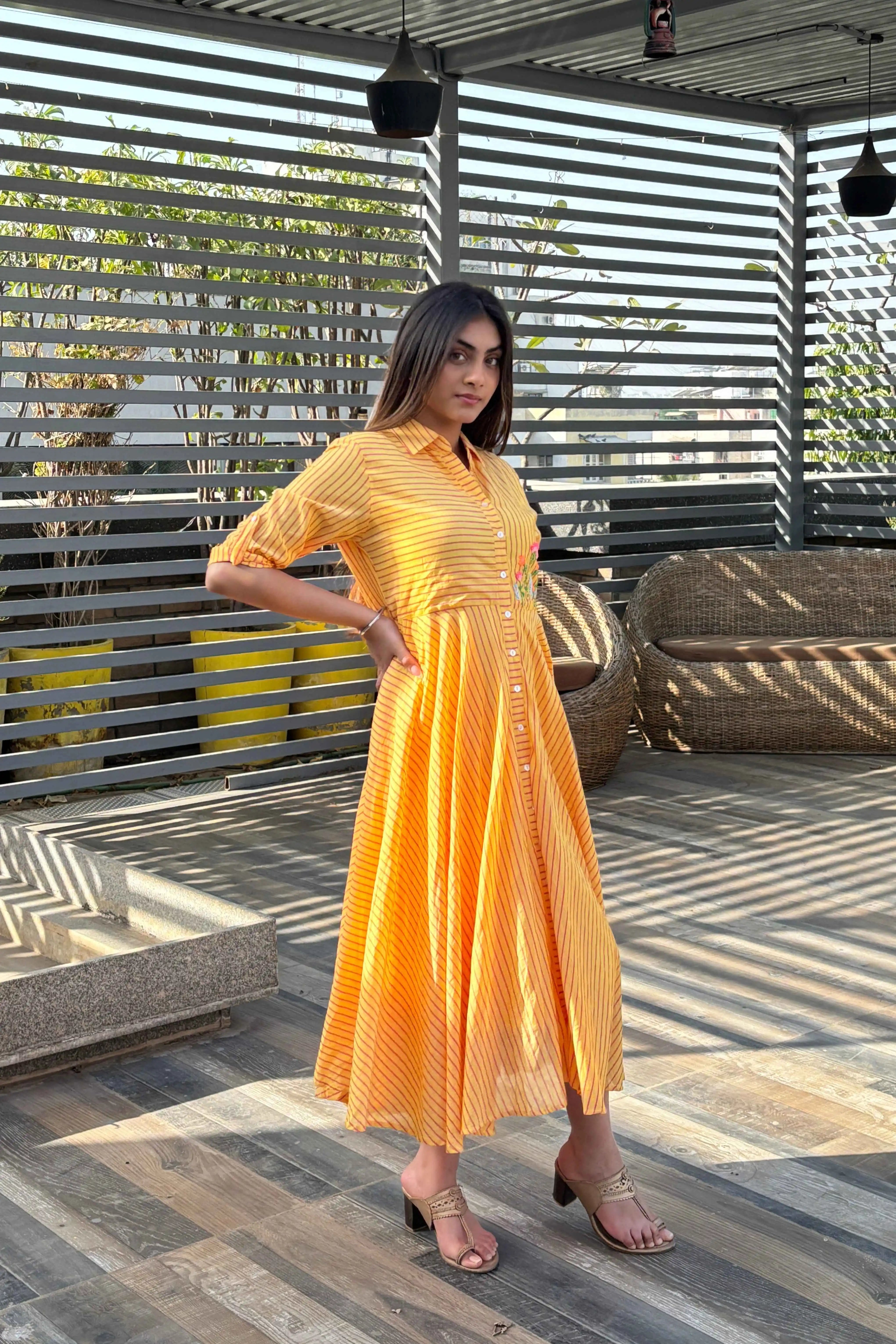 Side drape and silhouette of yellow dress — Yellow Dress