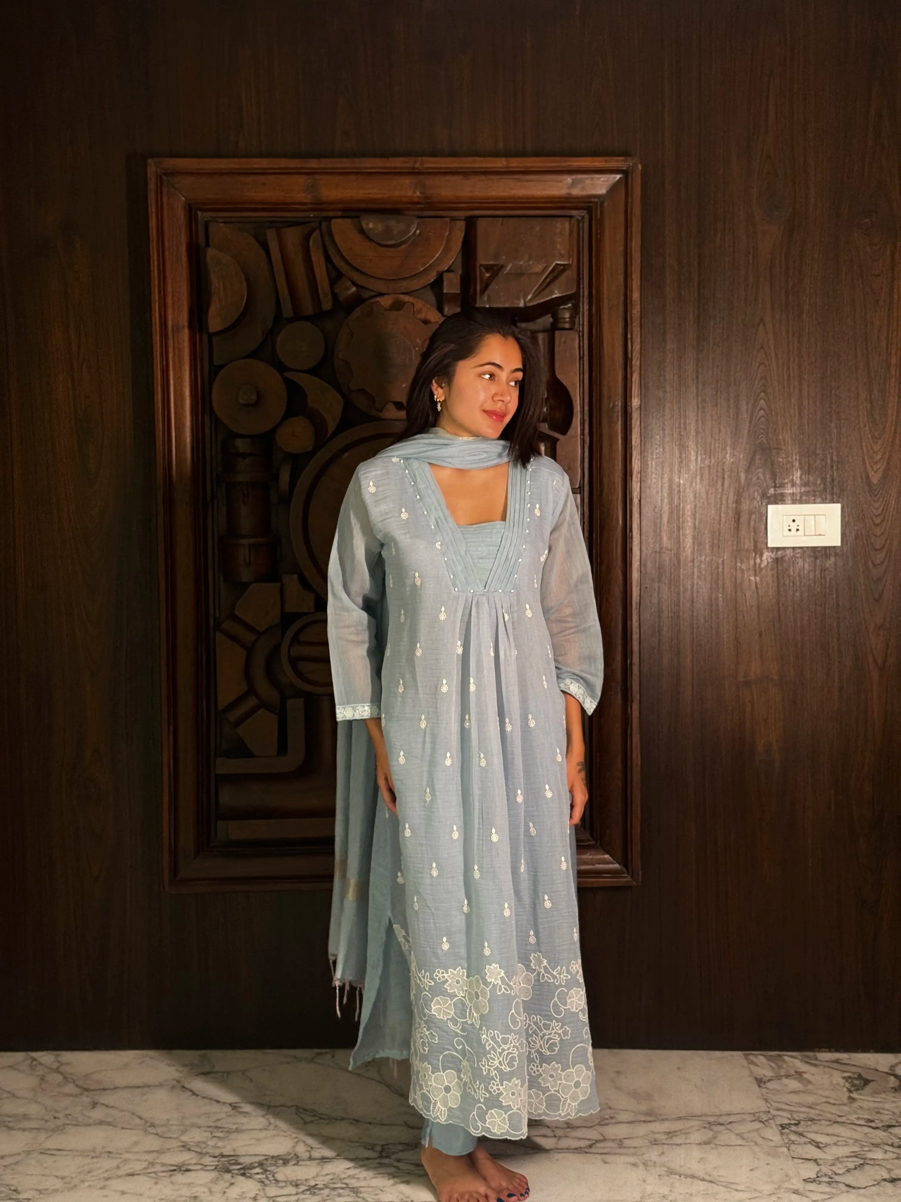 Side drape and silhouette view of pastel blue kurta set — Pastel Blue Kurta Set